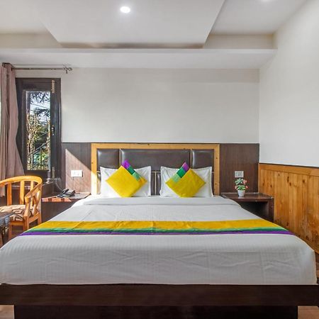 Itsy Hotels Avantika With Forest View Shimla Exterior foto