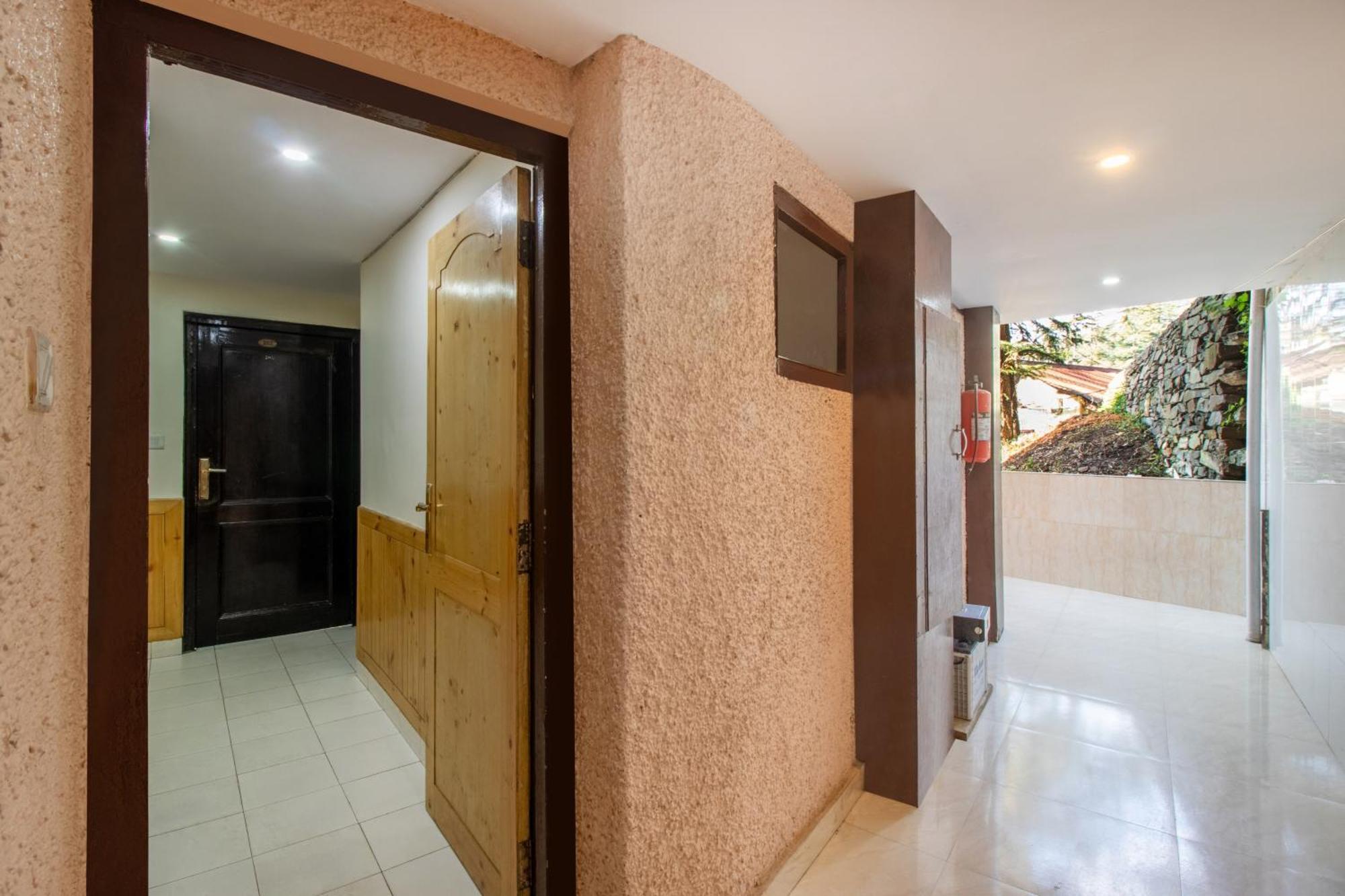 Itsy Hotels Avantika With Forest View Shimla Exterior foto